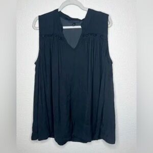 Blue Sleeveless, V-neck blouse